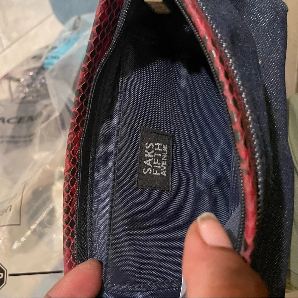 Clean - Picture 3 of 3